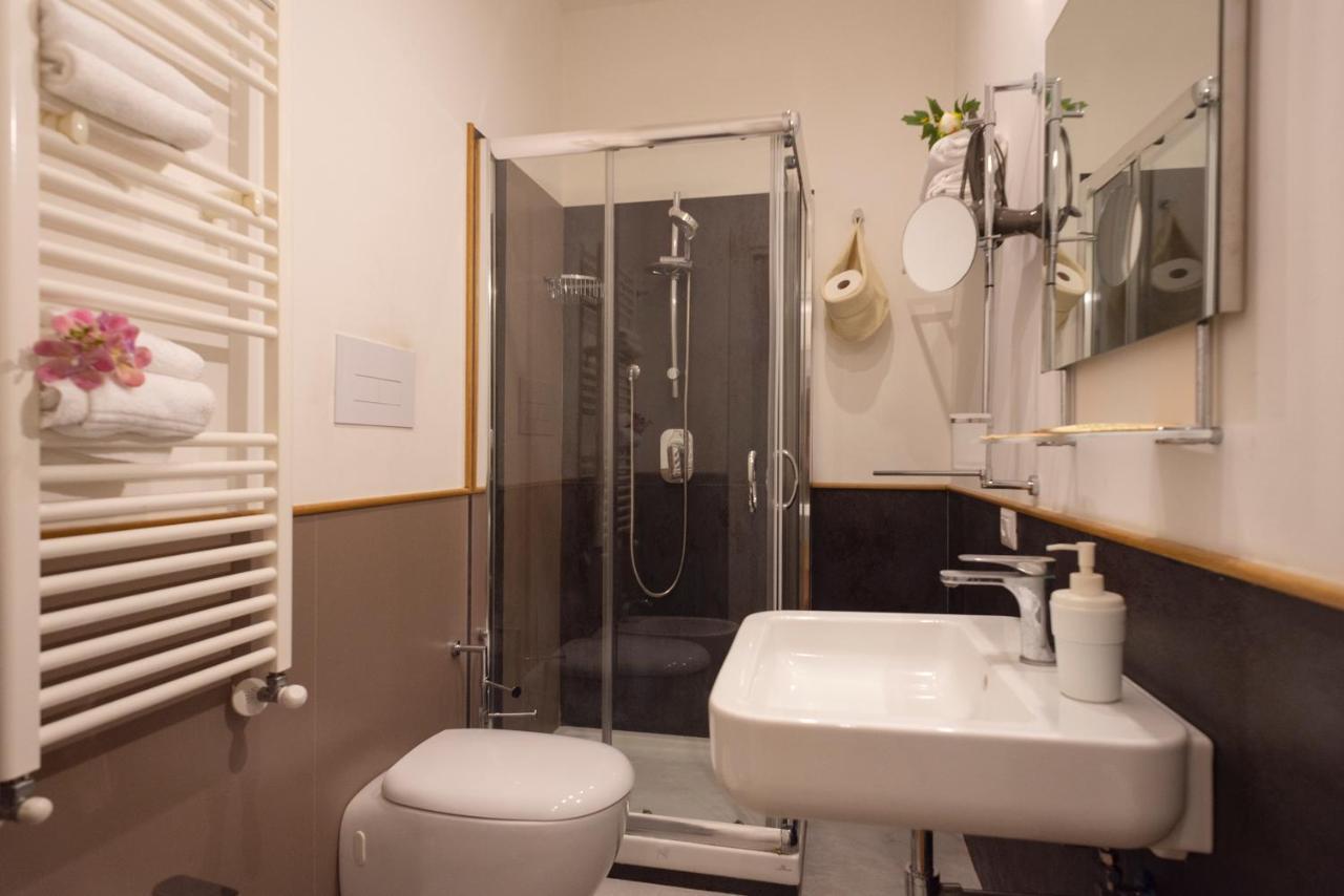 Pignatelli Rooms เนเปิลส์ ภายนอก รูปภาพ